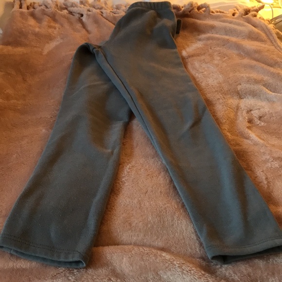 Leggings size 7-8 - Picture 3 of 4